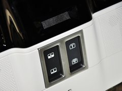 揽胜运动 2014款 5.0T 自动 SC锋尚创世版 5座