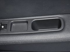 标致308 2013款 1.6L 自动 风尚陈坤出色版