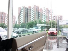 宝马3系GT 2013款 328i 2.0T 自动 风尚设计套装