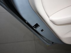 宝马3系GT 2013款 328i 2.0T 自动 风尚设计套装