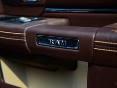 RAM Trucks霸王龙 2013款 1500 LARAMIE LONGHORN