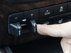 RAM Trucks霸王龙 2013款 1500 LARAMIE LONGHORN