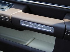 RAM Trucks霸王龙 2013款 1500 LARAMIE LONGHORN