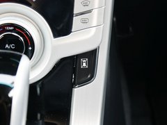 纳5 2013款 1.8T 自动 尊贵型