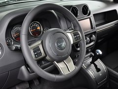 自由客 2014款 2.4L 自动 豪华导航版 5座