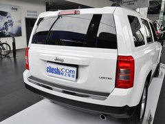自由客 2014款 2.4L 自动 豪华导航版 5座