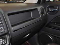 自由客 2014款 2.4L 自动 豪华导航版 5座
