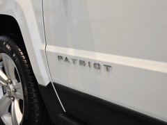 自由客 2014款 2.4L 自动 豪华导航版 5座