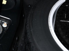 宝马X5 M 2013款 4.4T 自动 5座