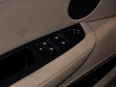 宝马X5 M 2013款 4.4T 自动 5座