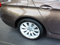 宝马5系 2013款 3.0T 自动 卓乐版
