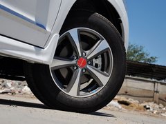 哈弗H6 2013款 升级版 1.5T 手动 两驱精英型 5座