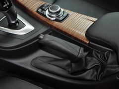 宝马3系GT 2013款 320i 2.0T 自动 风尚设计套装