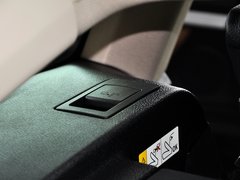 宝马3系GT 2013款 320i 2.0T 自动 风尚设计套装