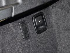 宝马3系GT 2013款 320i 2.0T 自动 风尚设计套装