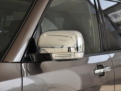 帕杰罗 2014款 3.0L 自动 精英超越版 7座