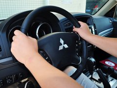 帕杰罗 2014款 3.0L 自动 精英版 7座