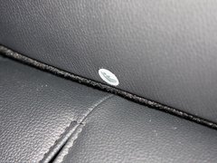 帕杰罗 2014款 3.0L 自动 豪华版 7座