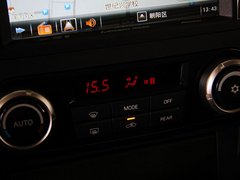 帕杰罗 2014款 3.0L 自动 豪华版 7座