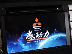 帕杰罗 2014款 3.0L 自动 豪华版 7座