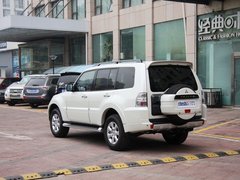 帕杰罗 2014款 3.0L 自动 豪华版 7座