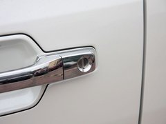 帕杰罗 2014款 3.0L 自动 豪华版 7座