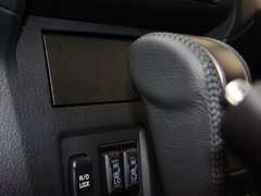 帕杰罗 2014款 3.0L 自动 豪华版 7座