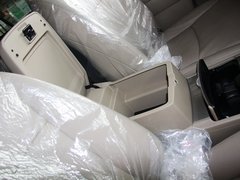 汉兰达 2013款 2.7L 自动 两驱紫金版 7座