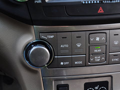 汉兰达 2013款 2.7L 自动 两驱紫金版 7座