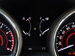 汉兰达 2013款 2.7L 自动 两驱紫金版 7座