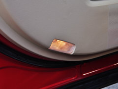 汉兰达 2013款 2.7L 自动 两驱紫金版 7座