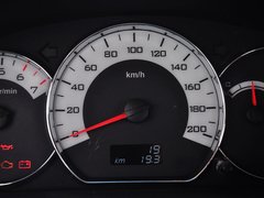 五菱宏光 2013款 S 1.5L 手动 豪华型
