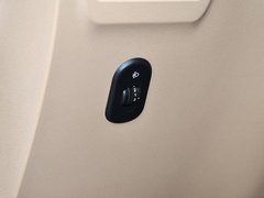 五菱宏光 2013款 S 1.5L 手动 豪华型