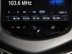 爱唯欧 2013款 三厢 1.6L 自动 风尚影音版
