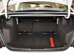爱唯欧 2013款 三厢 1.6L 自动 风尚影音版