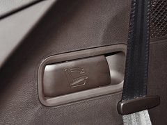 格越 2013款 3.0L 自动 旗舰型 7座