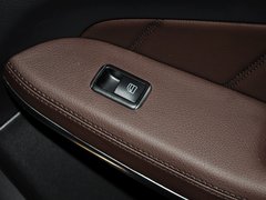 奔驰GL级 2013款 GL500 4.7T 自动 4MATIC 7座