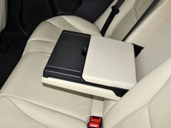 沃尔沃XC60(进口) 2014款 T5 2.0T DCT 智逸版 5座