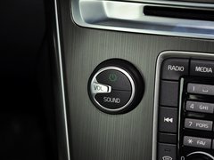 沃尔沃XC60(进口) 2014款 T5 2.0T DCT 智逸版 5座