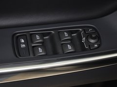 沃尔沃XC60(进口) 2014款 T5 2.0T DCT 智逸版 5座