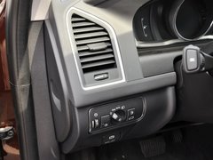 沃尔沃XC60(进口) 2014款 T5 2.0T DCT 智雅版 5座