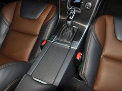 沃尔沃XC60(进口) 2014款 T5 2.0T DCT 智雅版 5座