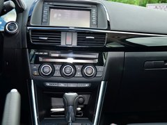 长安马自达  2.5L 自动 中控仪表台总特写