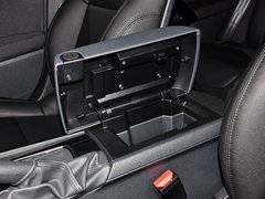 标致508L 2013款 2.0L 自动 天窗经典2周年纪念版