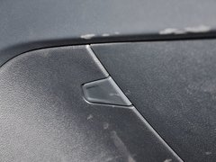 标致508L 2013款 2.0L 自动 天窗经典2周年纪念版