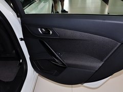 标致508L 2013款 2.0L 自动 天窗经典2周年纪念版