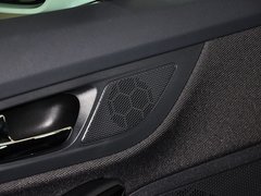 标致508L 2013款 2.0L 自动 天窗经典2周年纪念版