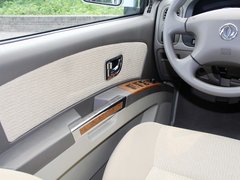 奥丁 2013款 2.5T 手动 四驱豪华版