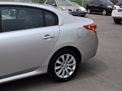 纬度 2014款 2.0L CVT 豪华版