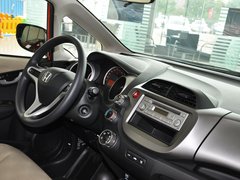 飞度 2013款 1.3L 自动 舒适版